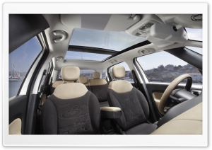 2014 Fiat 500L Interior