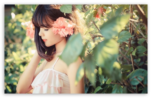 Download Asian Girl, Flower, Leaves UltraHD Wallpaper