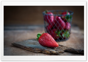 Strawberry Macro