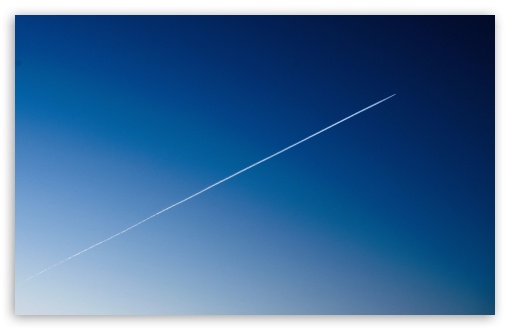 Download Sky Gradient. And Trace of an Airplane UltraHD Wallpaper