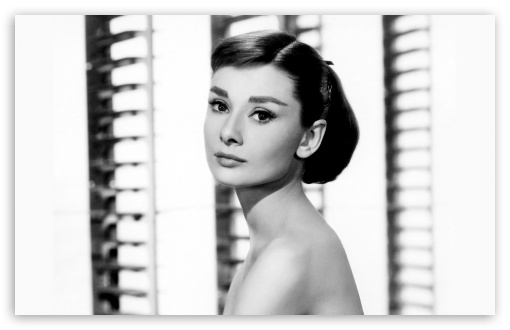 Download Audrey Hepburn UltraHD Wallpaper
