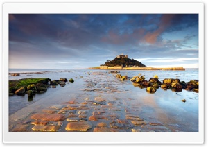 Mont Saint-Michel Island Low...