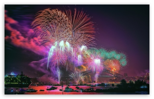 Download New Year Fireworks UltraHD Wallpaper