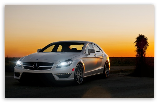 Download Mercedes-Benz Luxury Car UltraHD Wallpaper