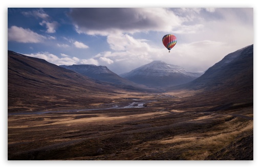 Download Colorful Hot Air Balloon Ride UltraHD Wallpaper