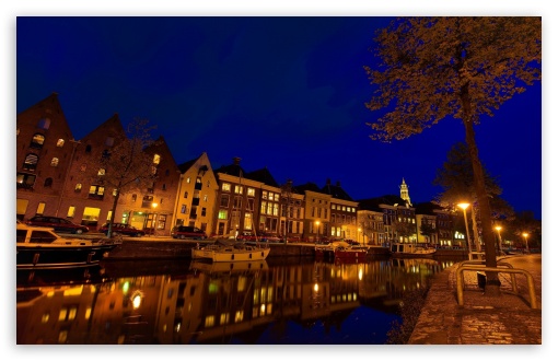 Download Groningen At Night UltraHD Wallpaper