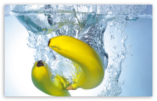 Download Splashing Bananas UltraHD Wallpaper