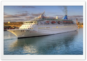 Thomson Majesty Cruise Ship