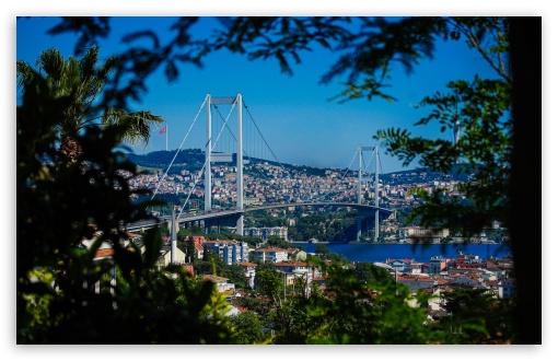 Download 15 Temmuz Sehitler Kors Istanbul, Turkey UltraHD Wallpaper