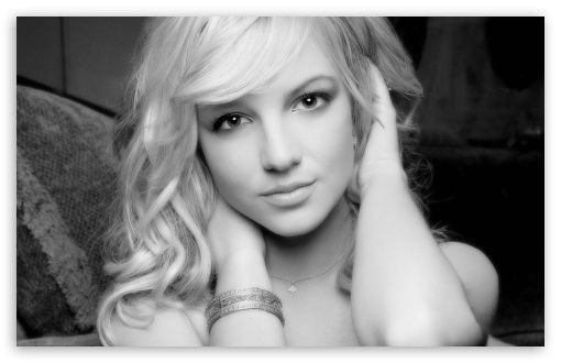 Download Britney Spears 17 UltraHD Wallpaper
