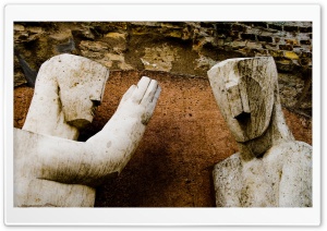 Stone Faces, Berlin