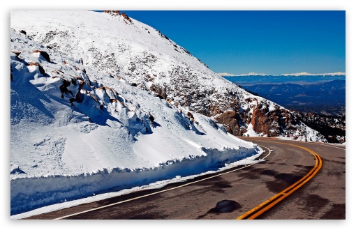 Download Winter Mountain Road UltraHD Wallpaper