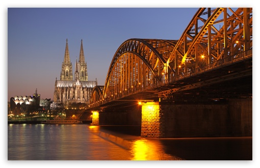 Download Hohenzollern Bridge UltraHD Wallpaper
