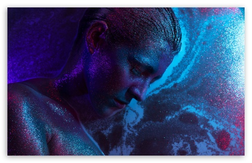 Download Glitter Body UltraHD Wallpaper