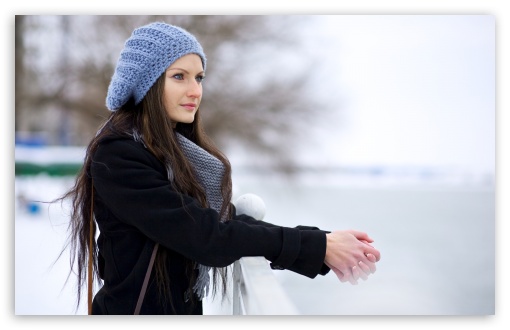 Download Girl, Winter UltraHD Wallpaper