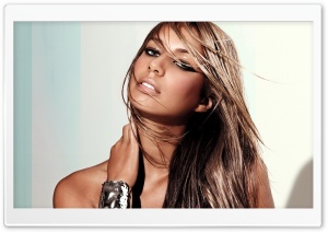 Leona Lewis Hot