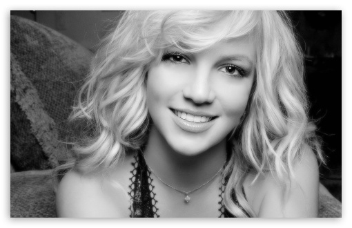 Download Britney Spears 10 UltraHD Wallpaper