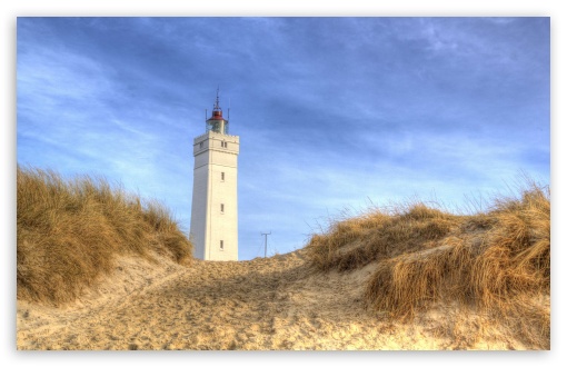 Download Blavand Lighthouse Winter UltraHD Wallpaper