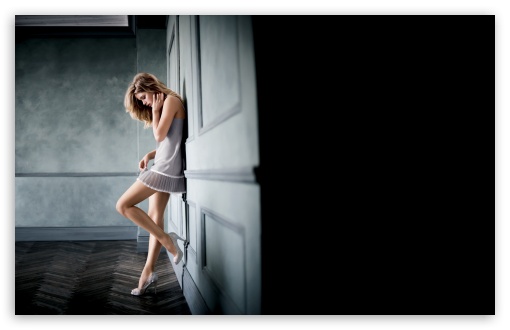 Download Doutzen Kroes Victorias Secret Supermodel UltraHD Wallpaper