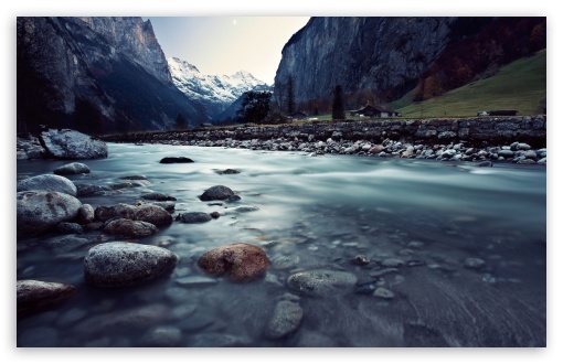 Download Beautiful Mountain Scenery UltraHD Wallpaper