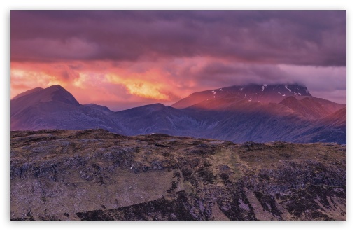 Download Mountain Range Panoramic View UltraHD Wallpaper