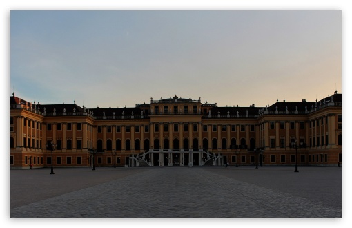 Download Schnbrunn Palace UltraHD Wallpaper