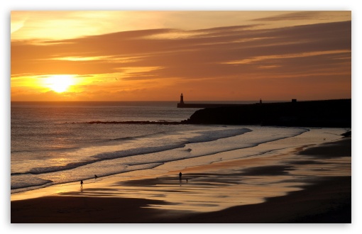 Download Beautiful Beach At Sunset UltraHD Wallpaper
