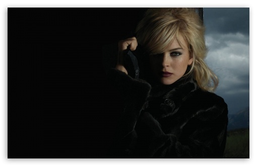 Download Lindsay Lohan Blonde Hair UltraHD Wallpaper