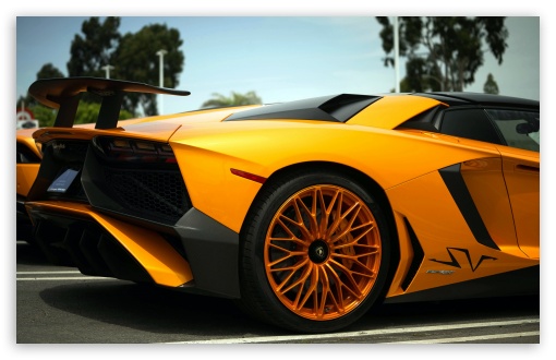 Download Lamborghini Wheel Sports Car UltraHD Wallpaper