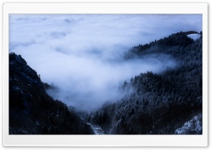 Sea of Clouds, Mountain