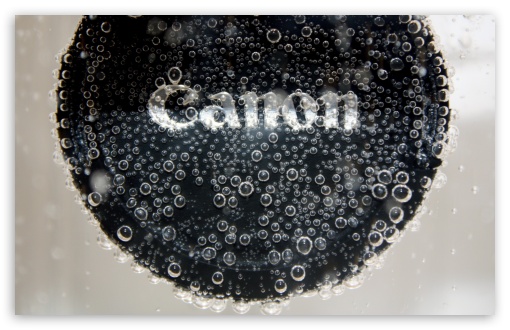 Download Canon Underwater UltraHD Wallpaper