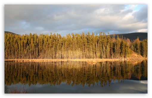 Download Morfee Mountain, Mackenzie, British Columbia,... UltraHD Wallpaper
