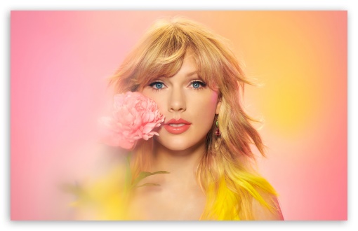 Download Taylor Swift Beautiful 2020 UltraHD Wallpaper