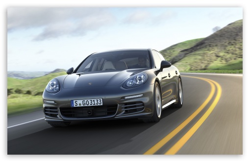 Download 2014 Porsche Panamera Road UltraHD Wallpaper