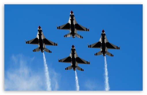 Download Thunderbird USAF Acrobatic Team UltraHD Wallpaper