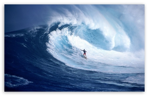 Download Surfer UltraHD Wallpaper