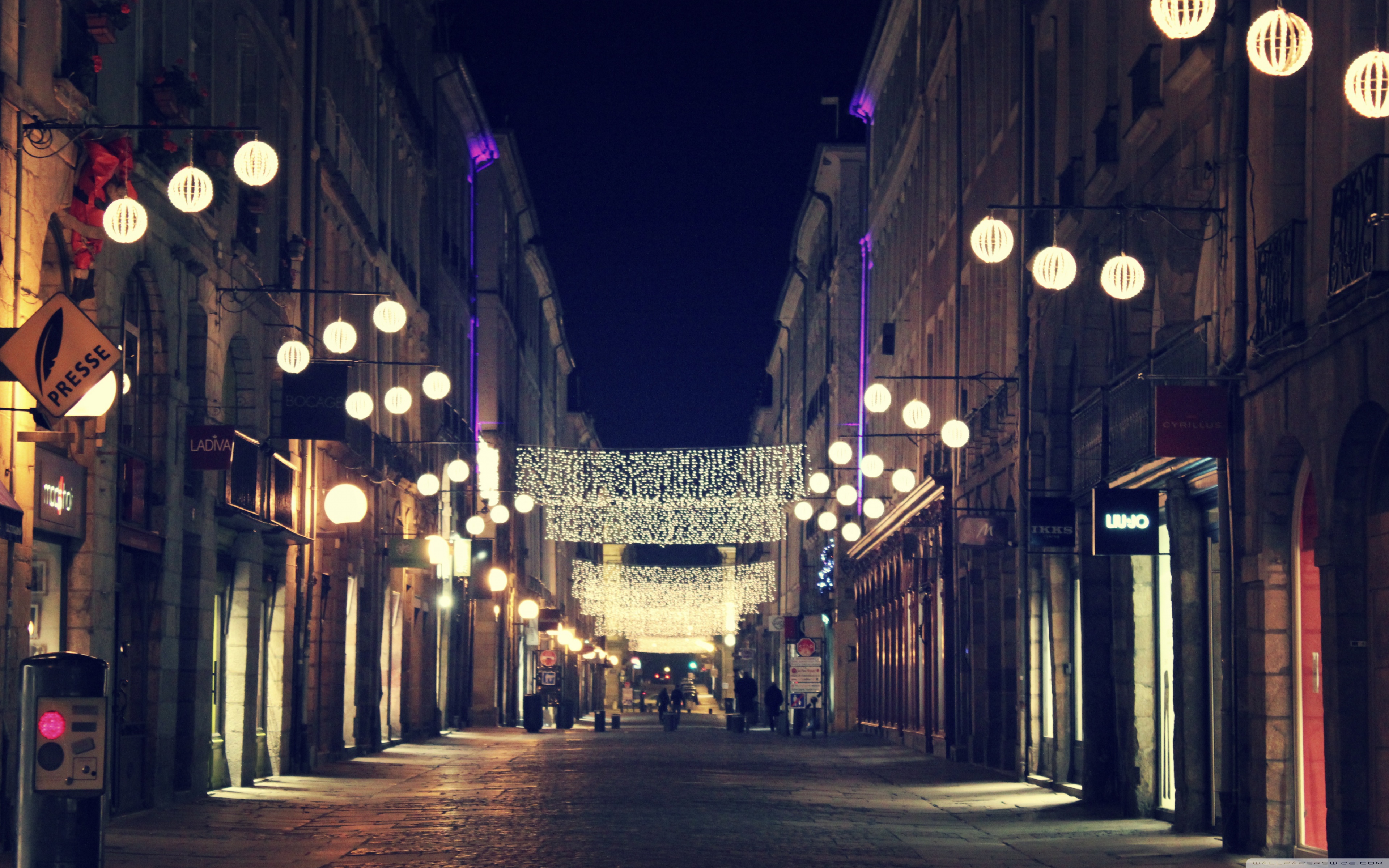 Ночной городок. Ночная улица. Ночная улица с фонарями. Ночной город улица. Фонарь на улице.