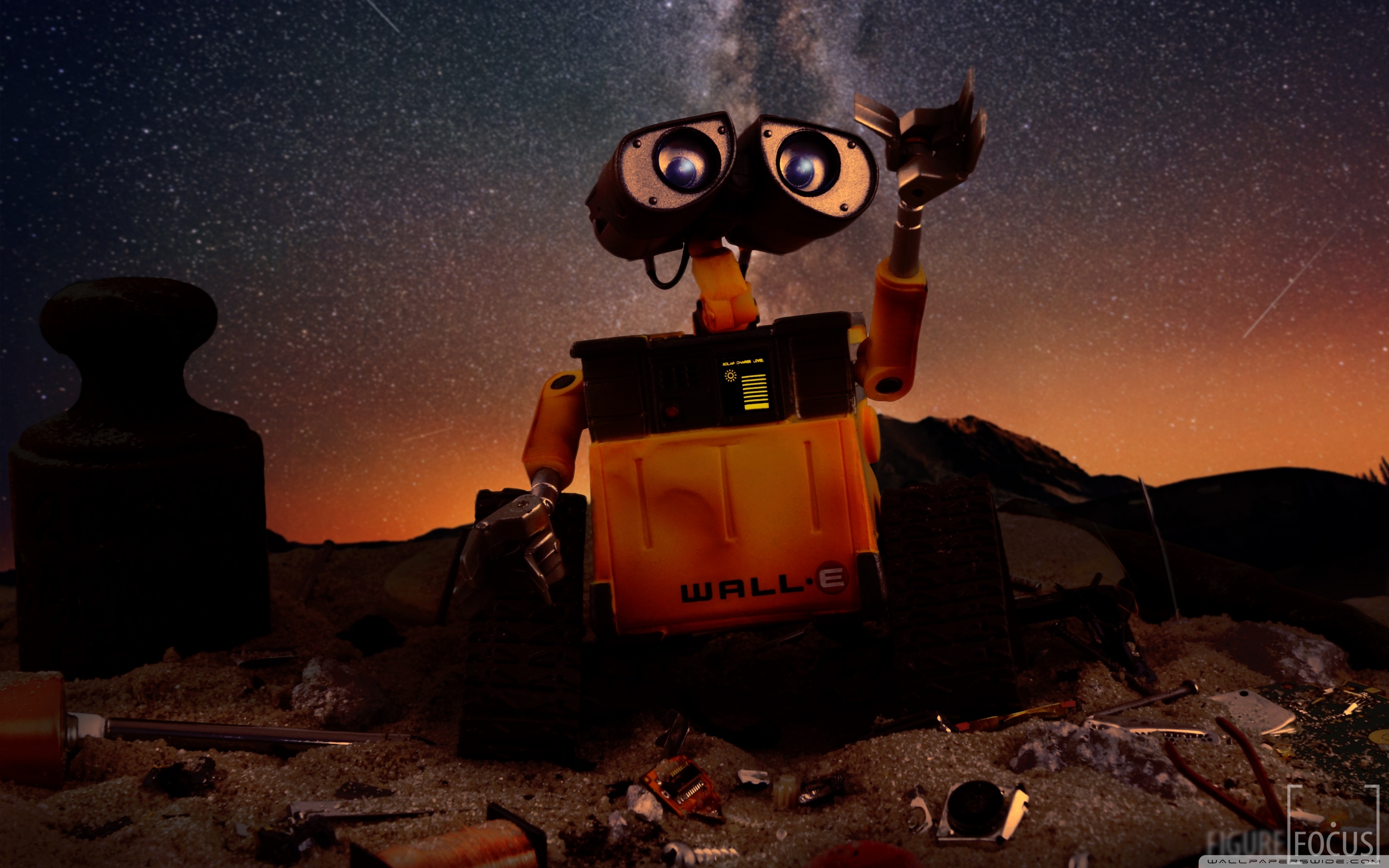 Download WALL-E Robot UltraHD Free Wallpaper.